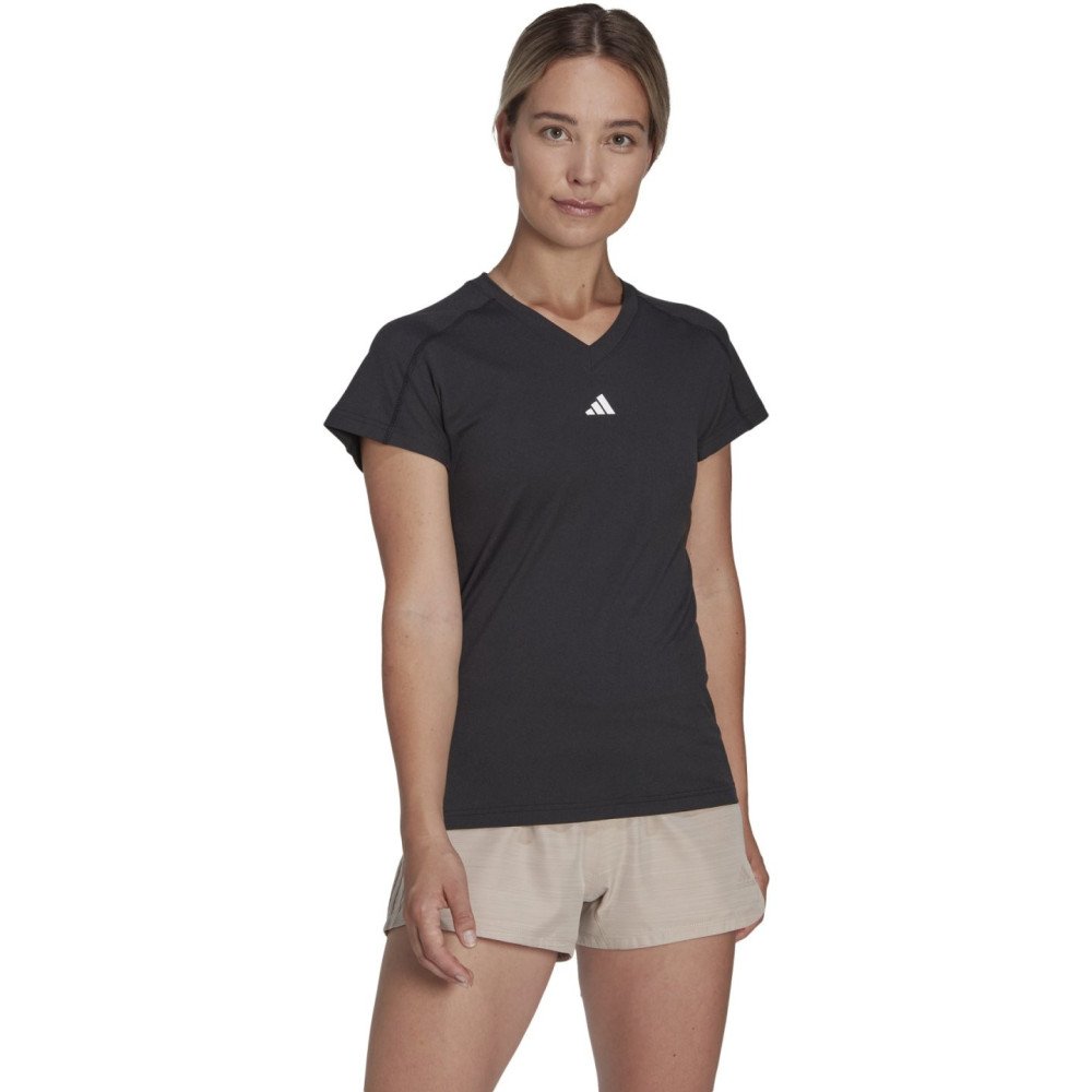 AEROREADY Train Essentials Minimal Branding V-Neck T-Shirt