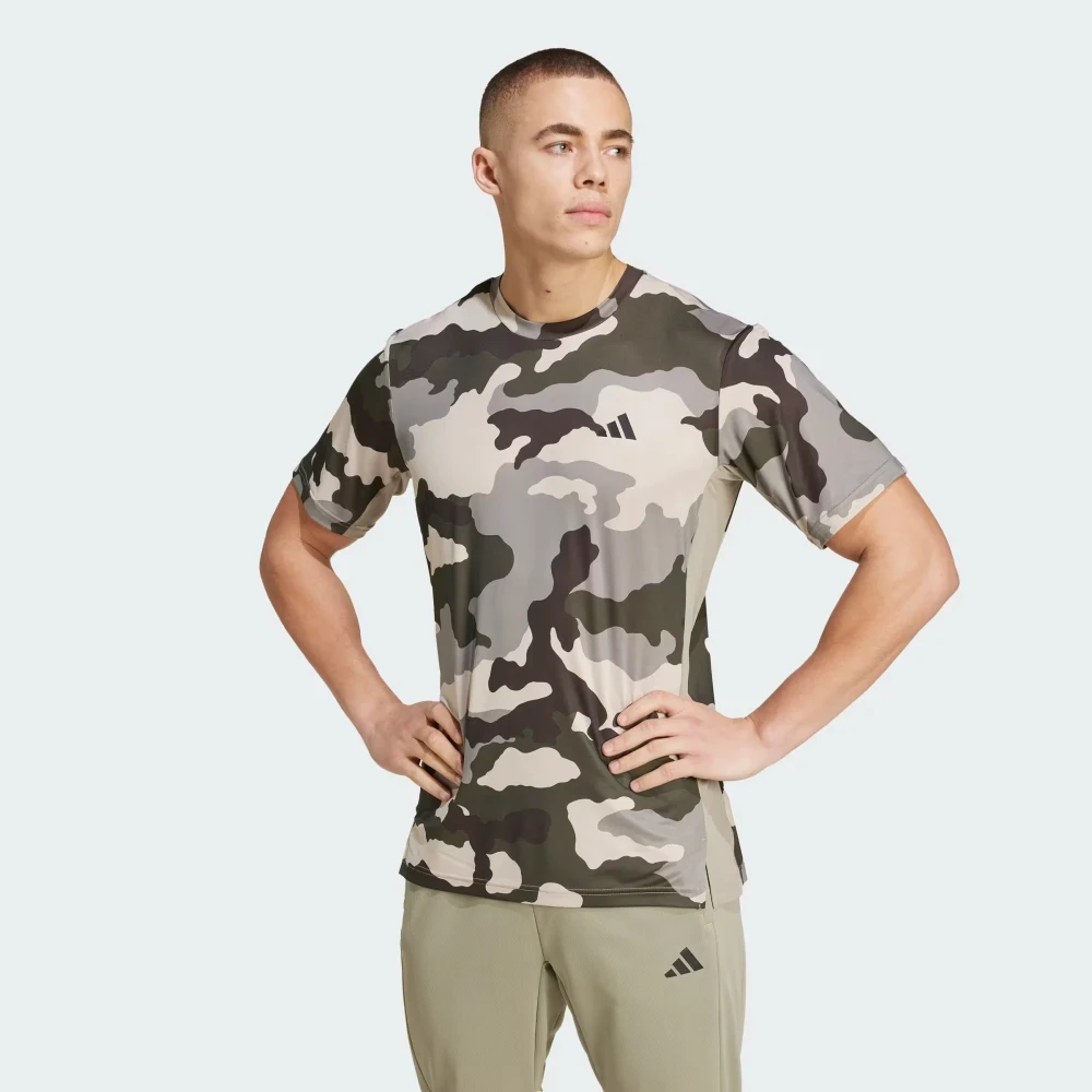 Train Essentials Camo Allover Imprimé T-shirt
