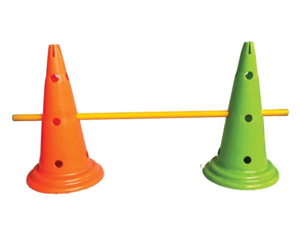 CÔNE DE MARQUAGE AVEC TROU 30CM