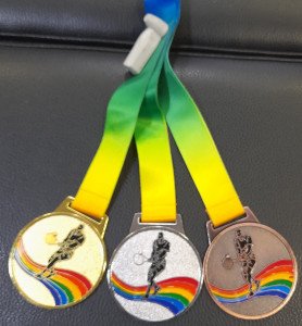 H24044282-G Medal TENNIS Gold