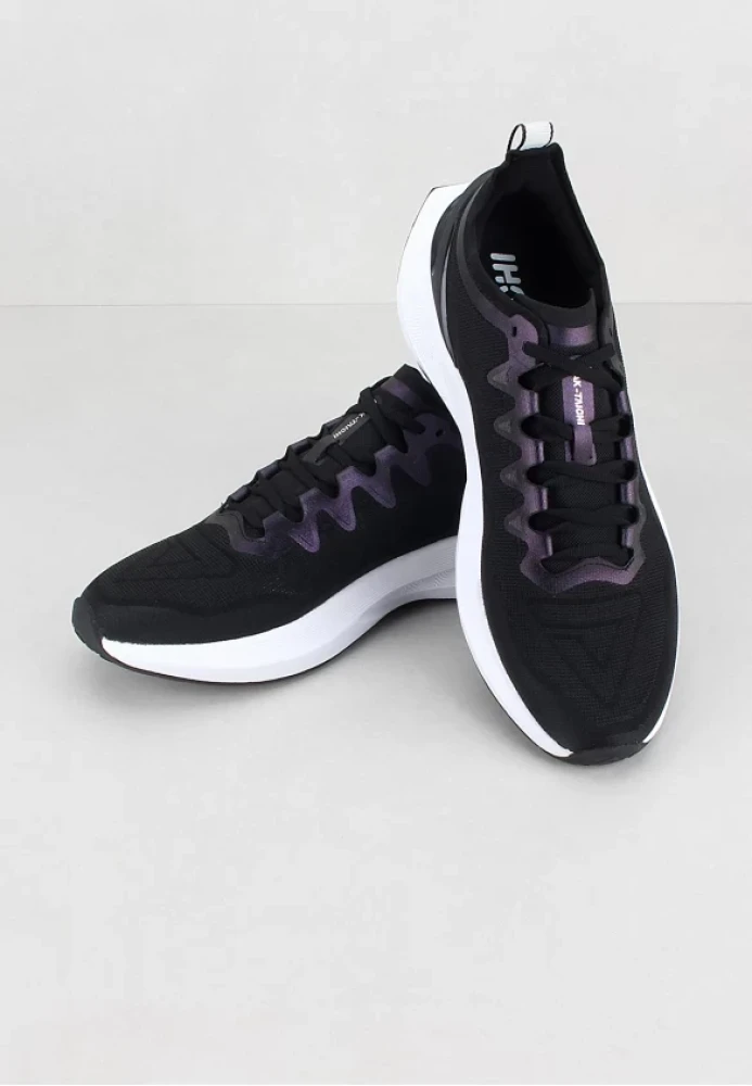 TRAINING RUNNING SHOES