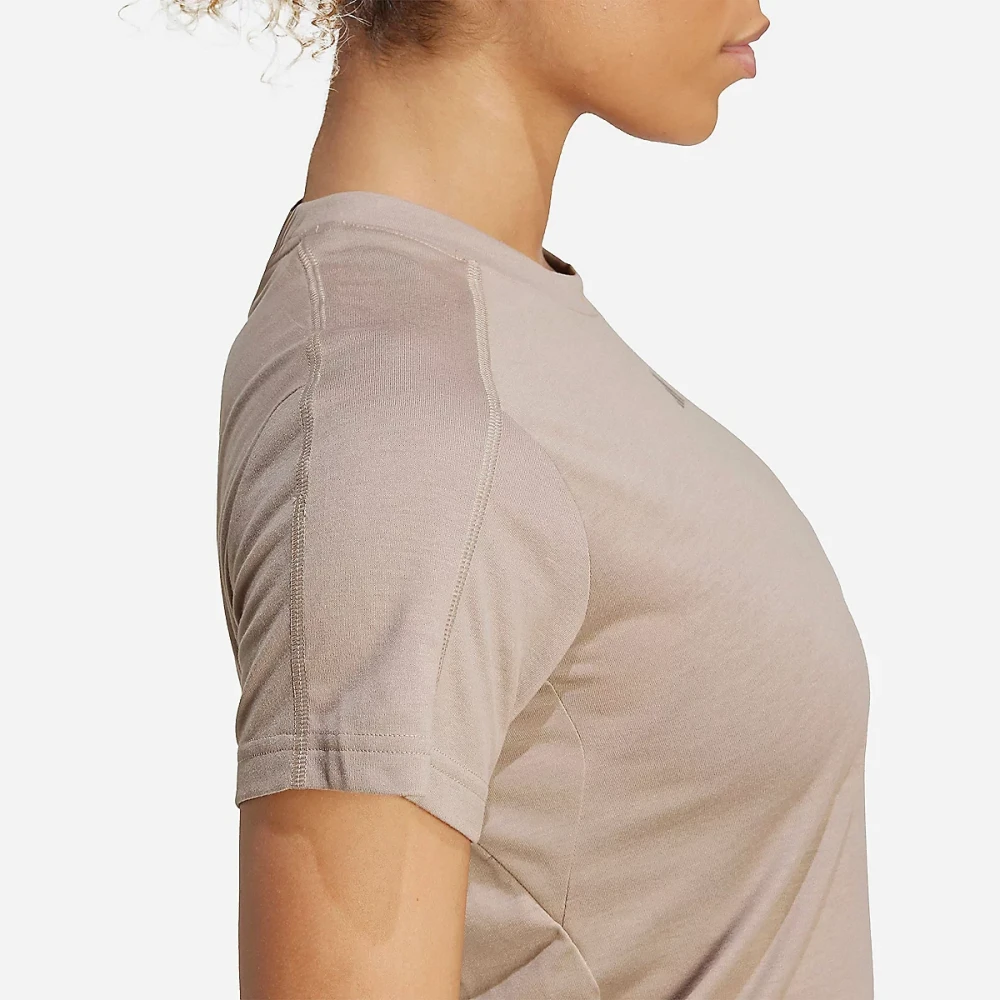 Tee-shirt de training à manches courtes femme Aeroready Train Essentials Minimal Branding Marron