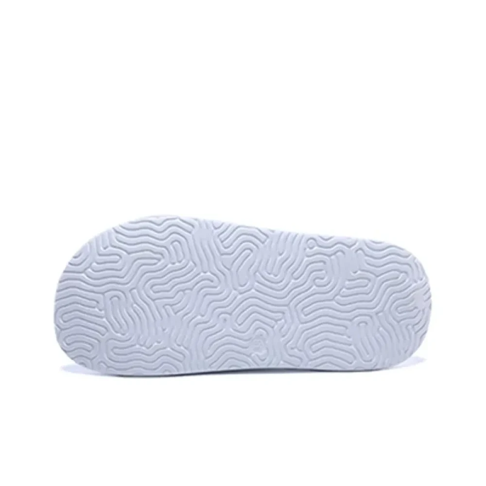 PEAK Taichi Chausson