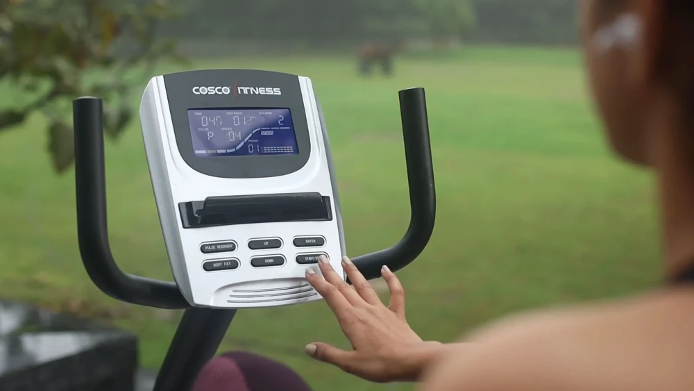 Vélo couché CEB-R8M avec tension automatique à 16 niveaux