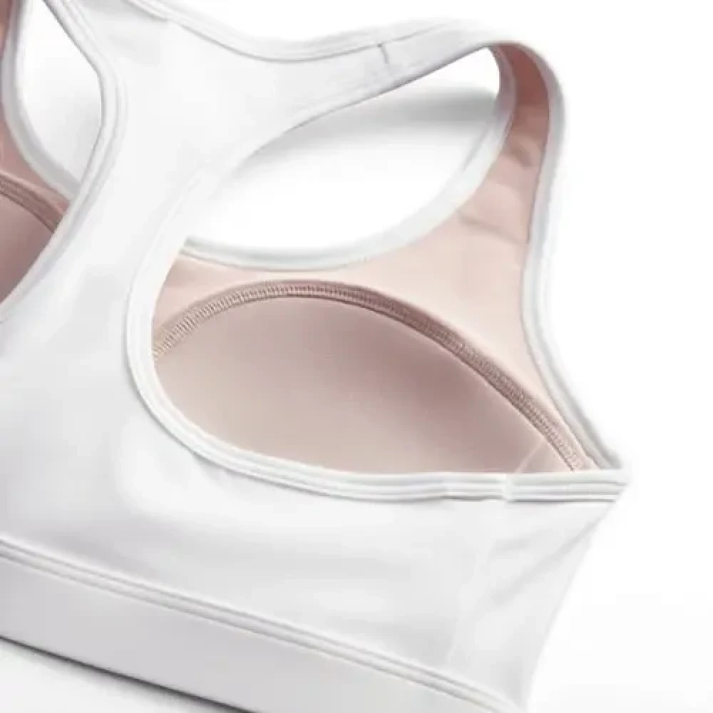 Brassière de sport rembourrée Nike Swoosh à maintien normal